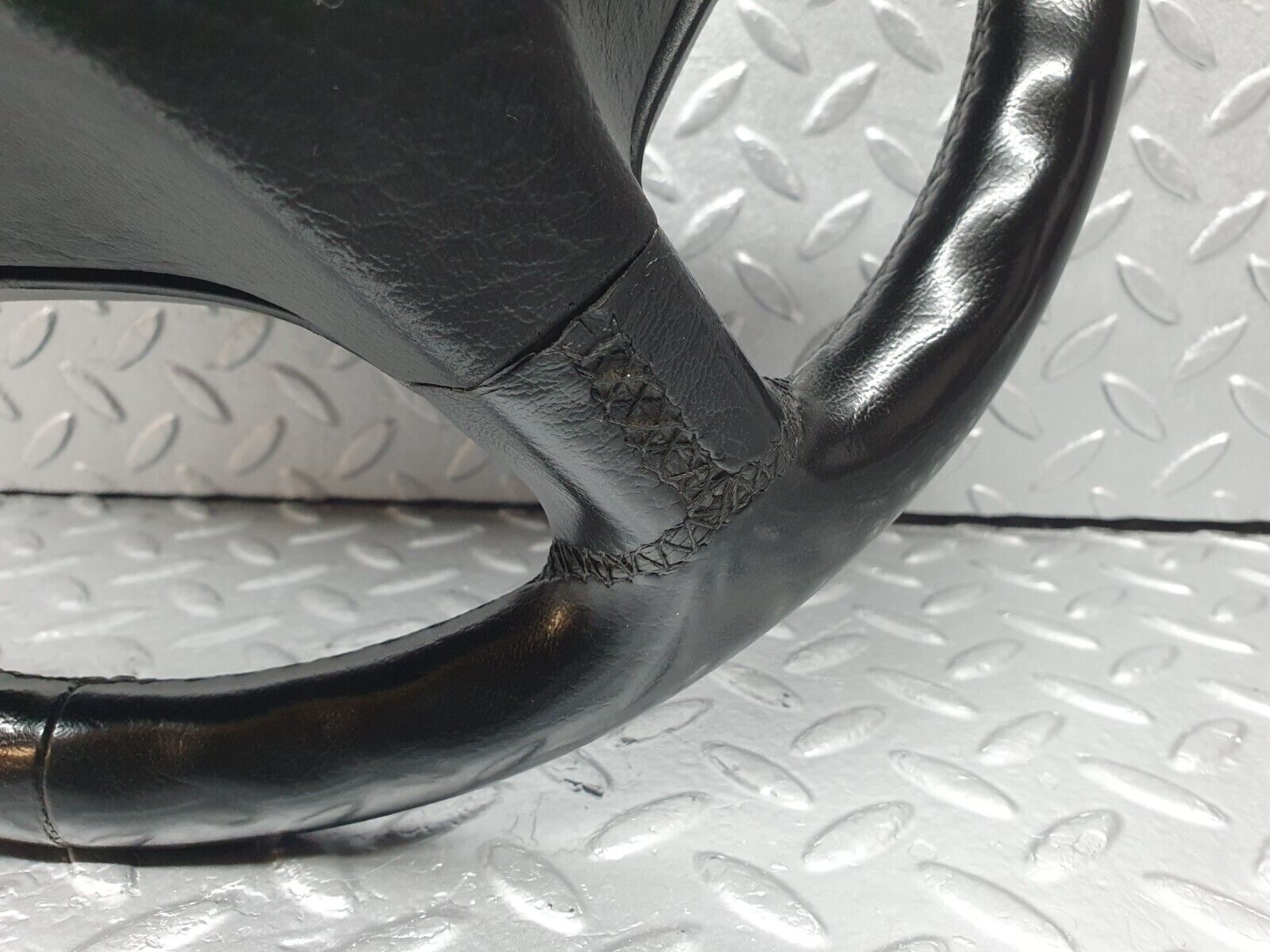 41791 Mercedes-Benz W202 C200 Leather Steering Wheel