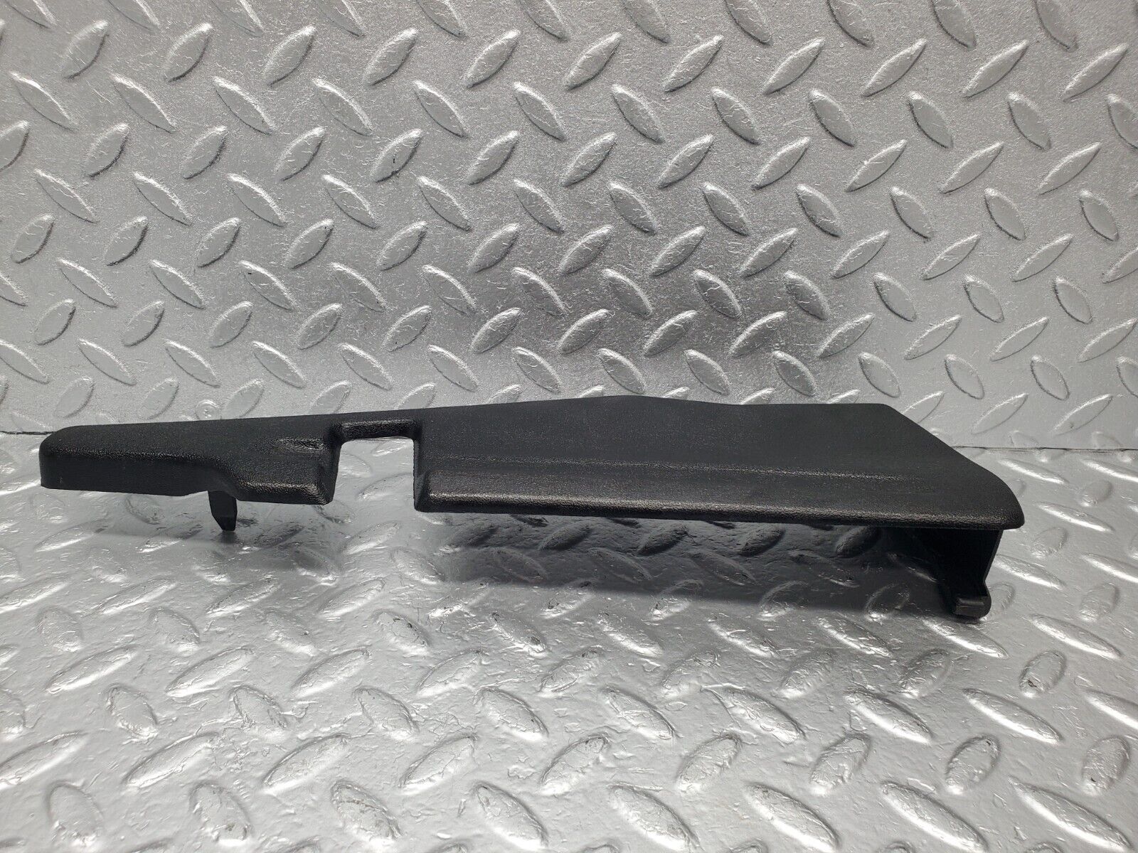 46619 Mercedes-Benz C123 280CE Coupe Front Right Seat Cover Trim Black 1239100618