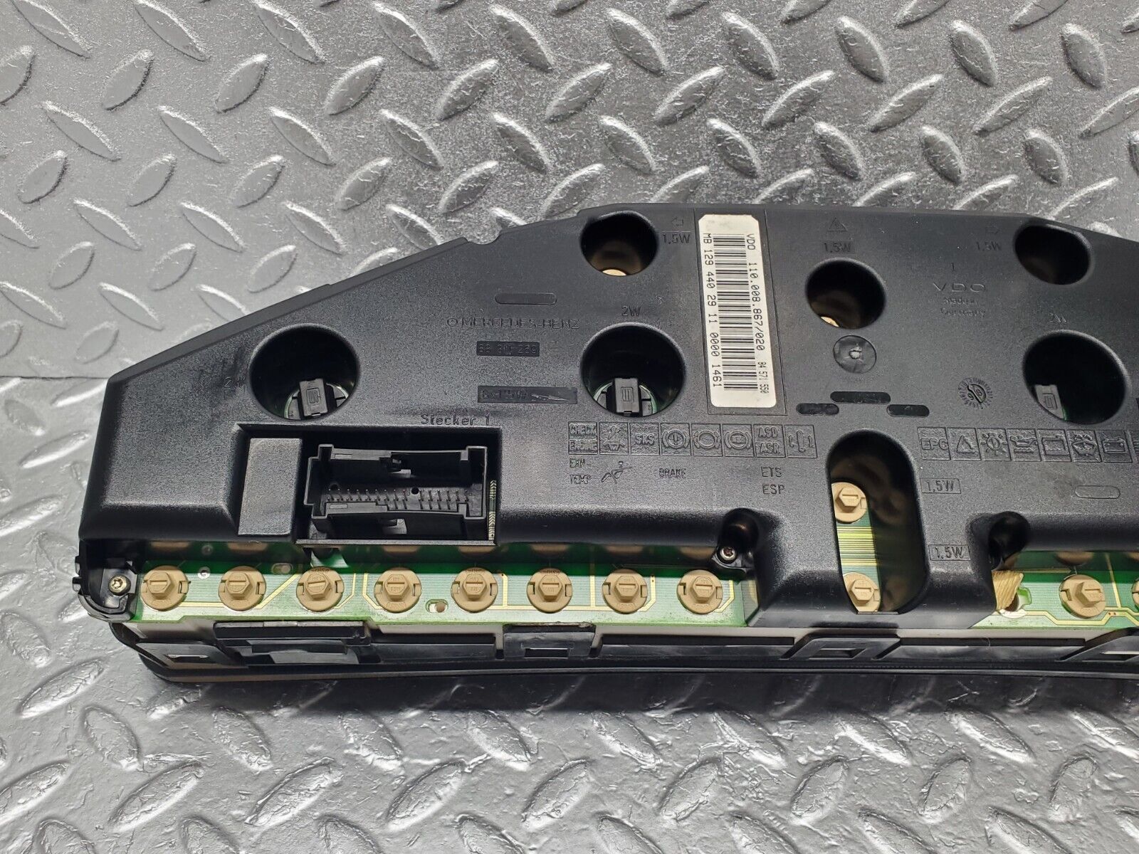 46962 Mercedes-Benz R129 320SL Coupe Instrument Cluster 1294402911