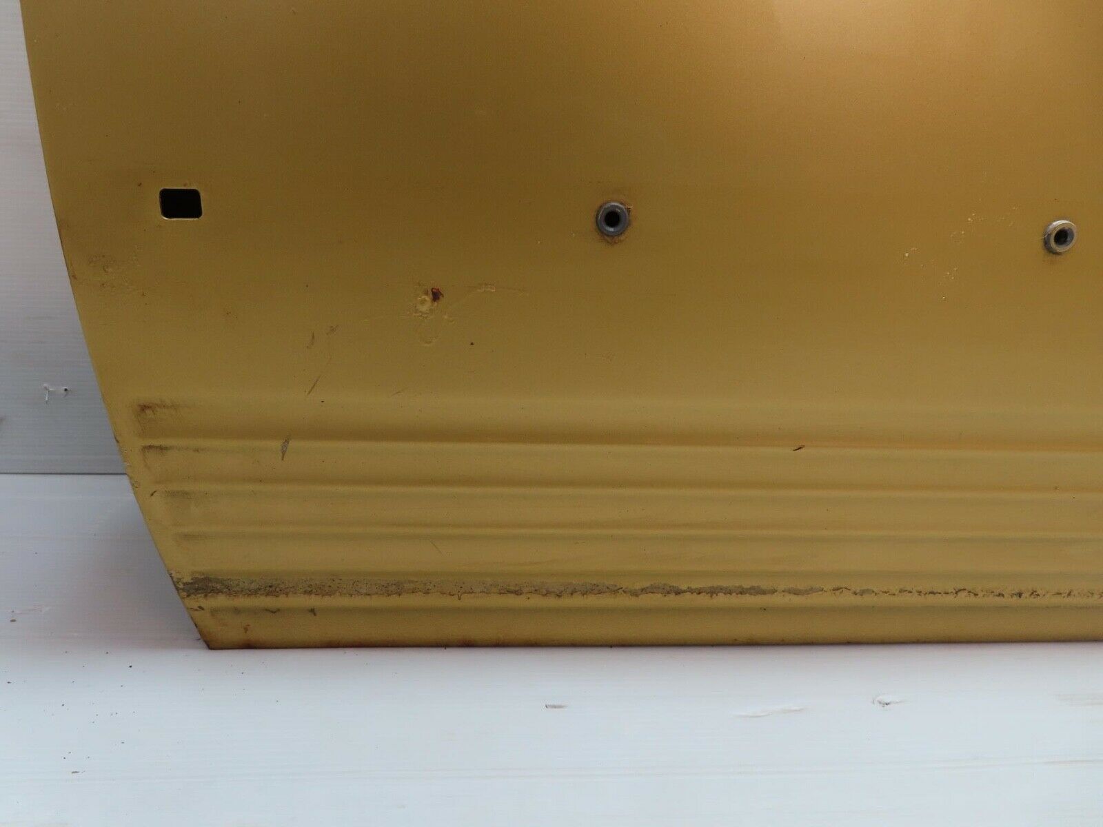 11829 Mercedes-Benz R107 450SL Front Left Door