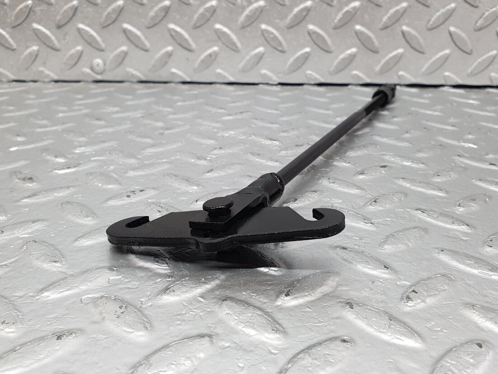 43443 Mercedes-Benz W108 280SE Handbrake Adjusting Handbrake Regulator