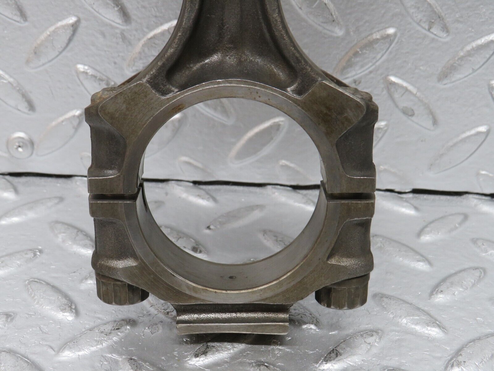 32777 Mercedes-Benz C107 R107 350 V8 Piston With Connecting Rod 92mm 11607