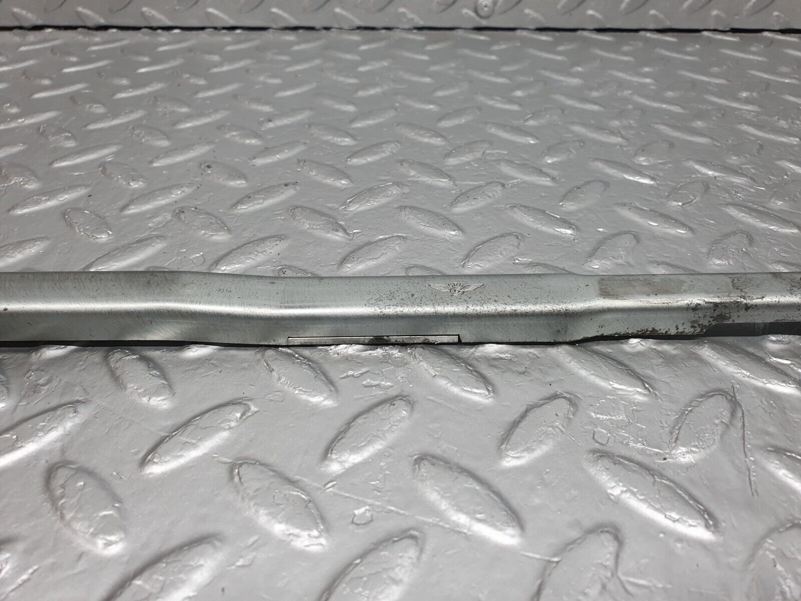 43096 Mercedes-Benz W108 280SE Front Left Seat Side Sliding Adjust Handle