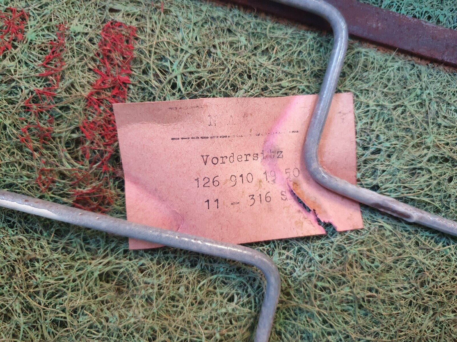 43813 Mercedes-Benz C126 380SEC Coupe Front Right Electric Passenger Seat Leather 1269101950