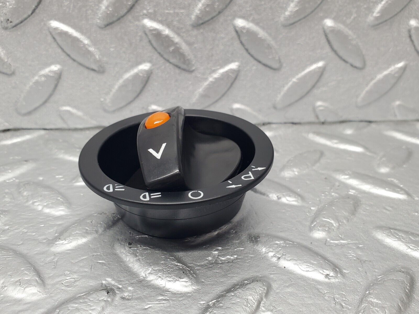 46550 Mercedes-Benz C123 280CE Coupe Headlight Switch Knob With Collar