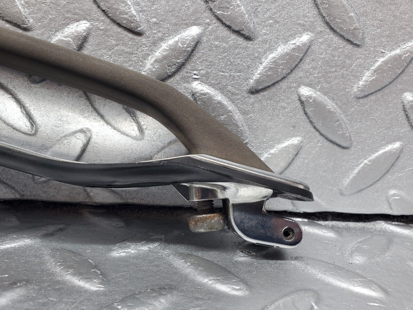 45647 Mercedes-Benz W126 420SE Rear Left Door Exterior Handle 1267600059