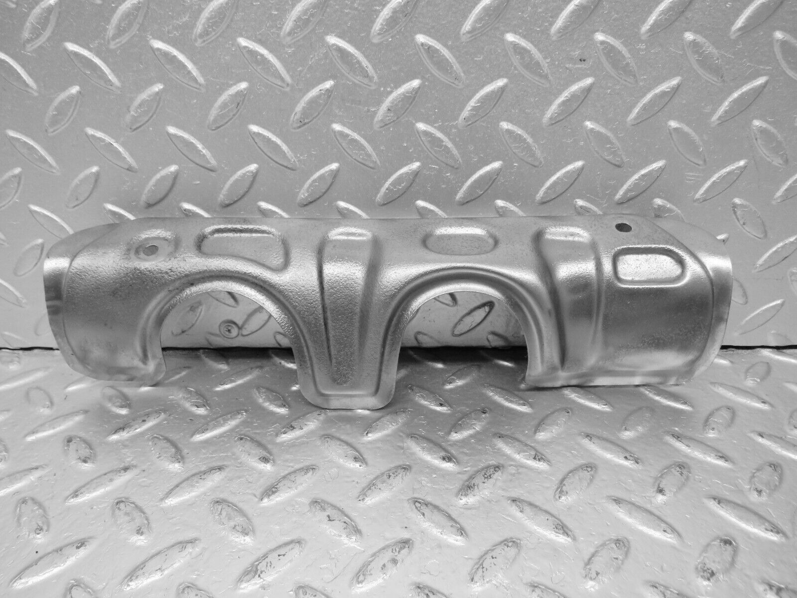 33122 Mercedes-Benz R107 450SL V8 M117 Exhaust Manifold Heat Shield