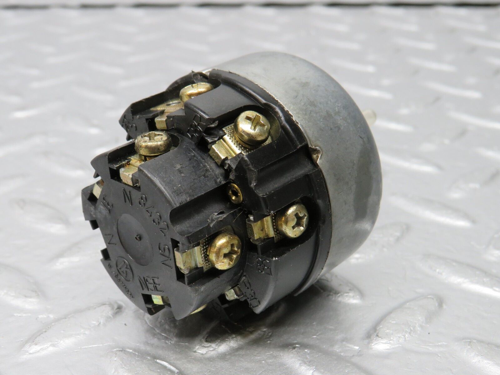 39115 Mercedes-Benz R107 500SL Headlight Switch