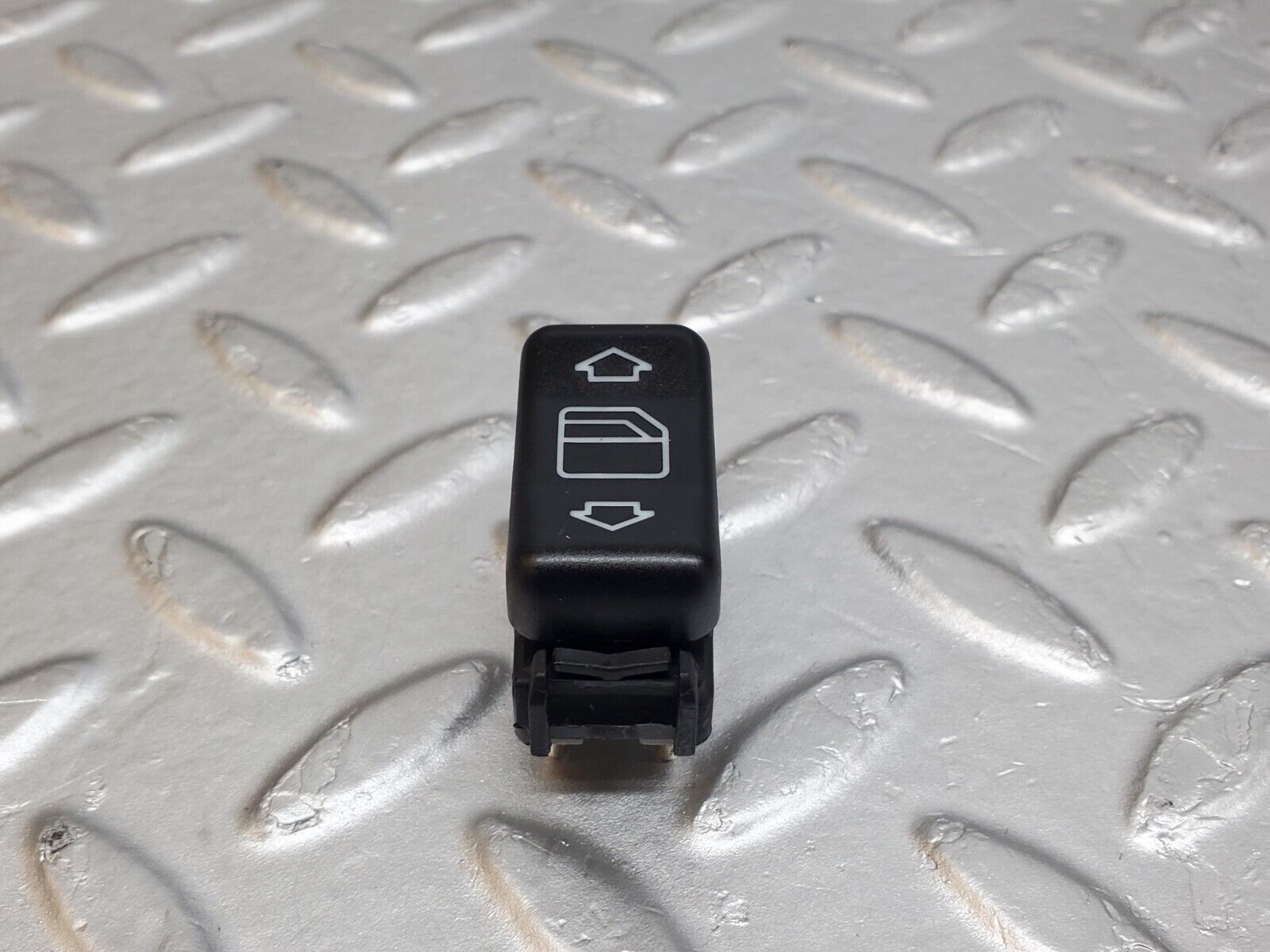 44714 Mercedes-Benz W124 220E Electric Window Switch Right Side 1248209410