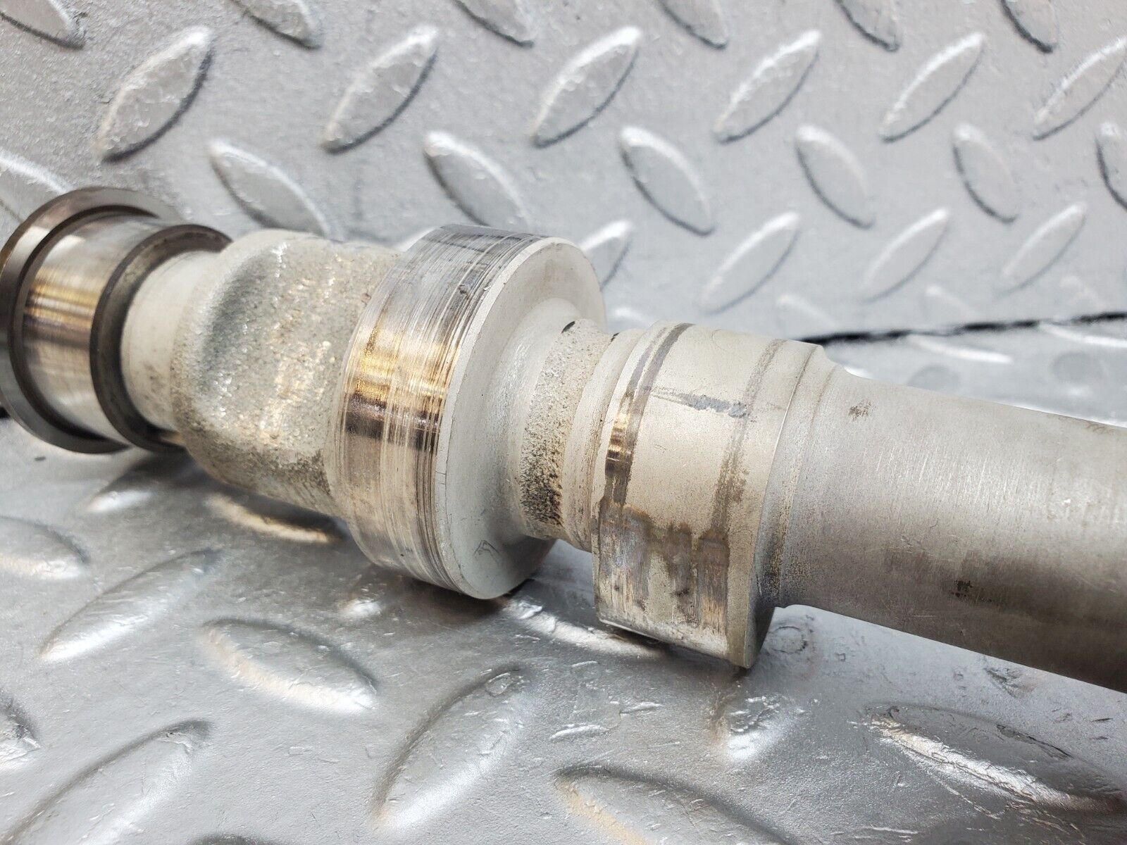 45432 Mercedes-Benz 280E M110.988 Camshaft Exhaust Side 11078