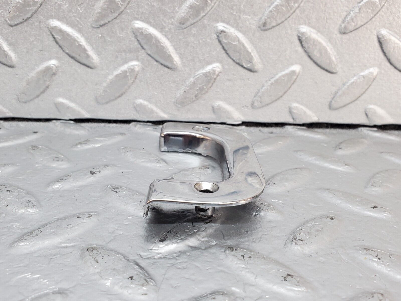 44387 Mercedes-Benz W123 280E Interior Chrome Door Latch Trim Left 1237230124