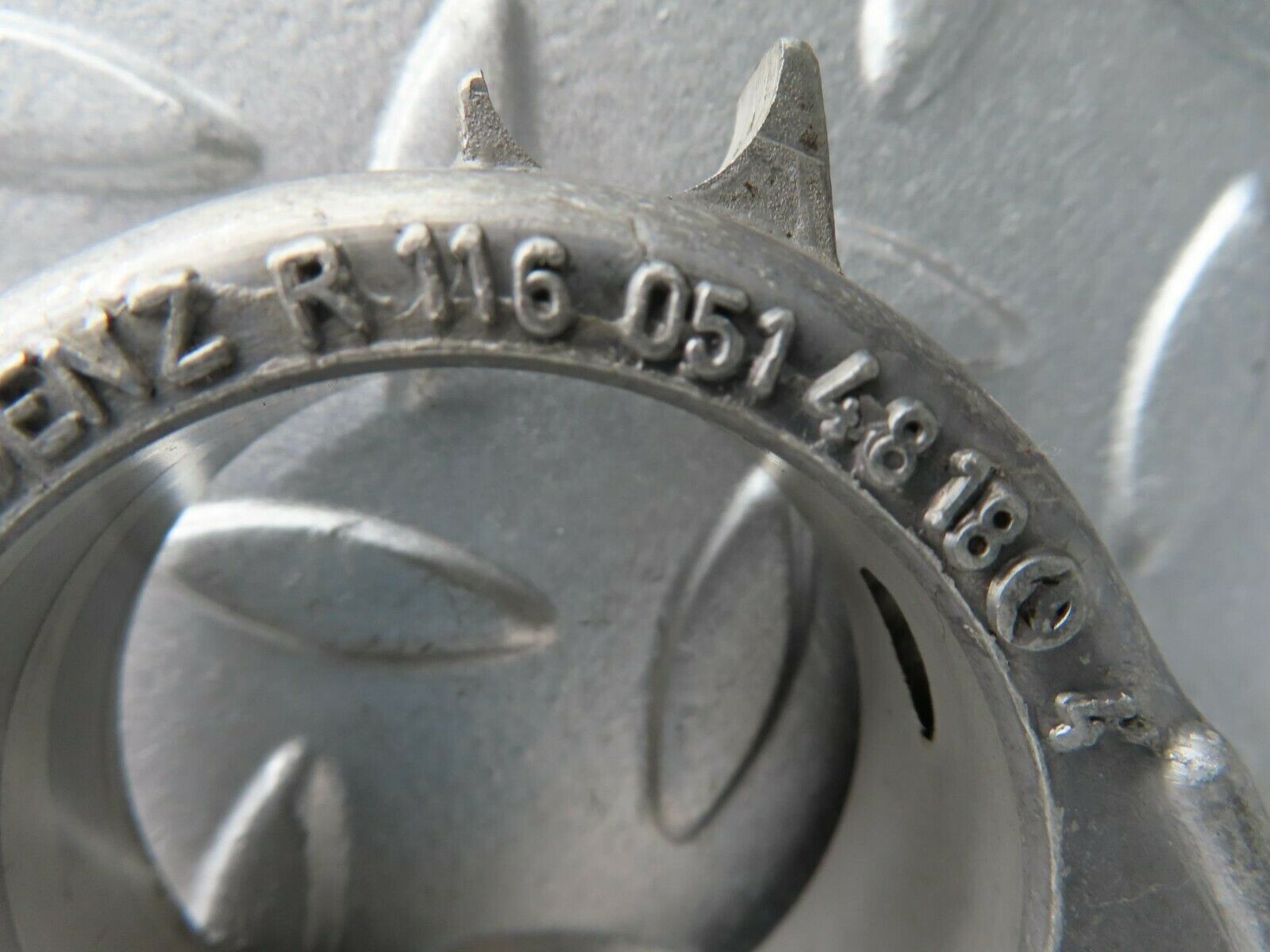 15641 Mercedes-Benz R107 450SL Camshaft Tower Bearing 1160514818