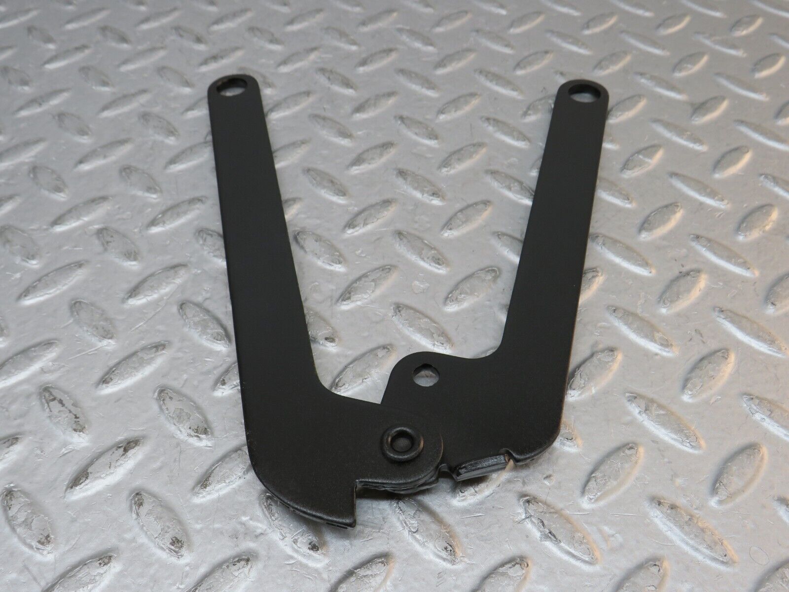 35552 Mercedes-Benz R107 280SL Bonnet Hinge Right Side