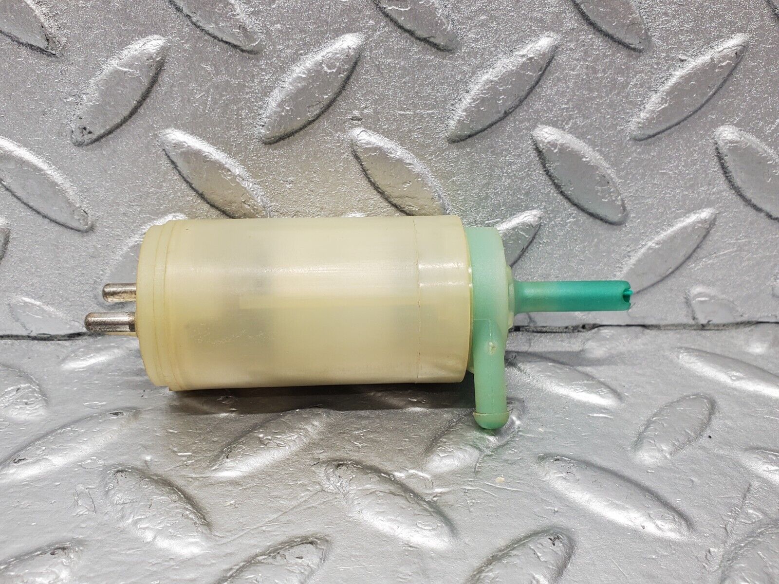 46486 Mercedes-Benz C123 280CE Coupe Windscreen Washer Pump