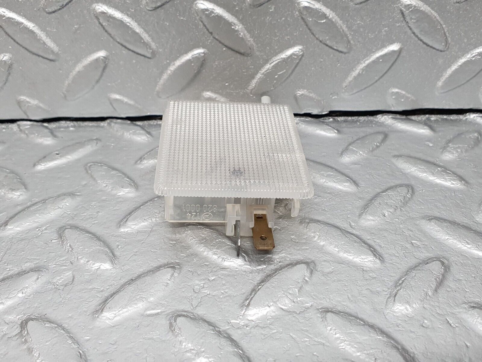 41664 Mercedes-Benz W124 200E Glove Box Light 1248200001