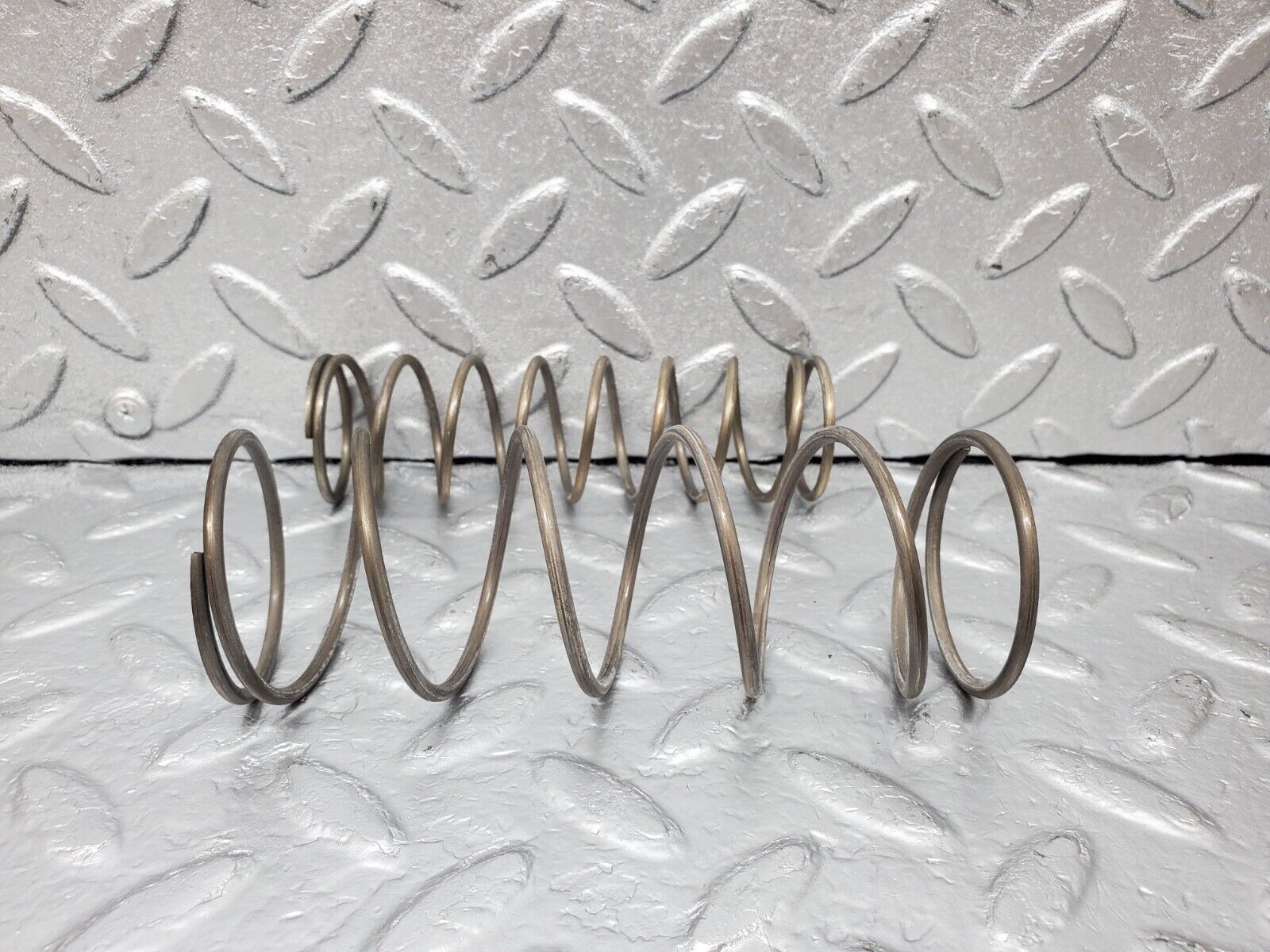 45488 Mercedes-Benz W124 260E Automatic Gearbox Piston Spring 722.409