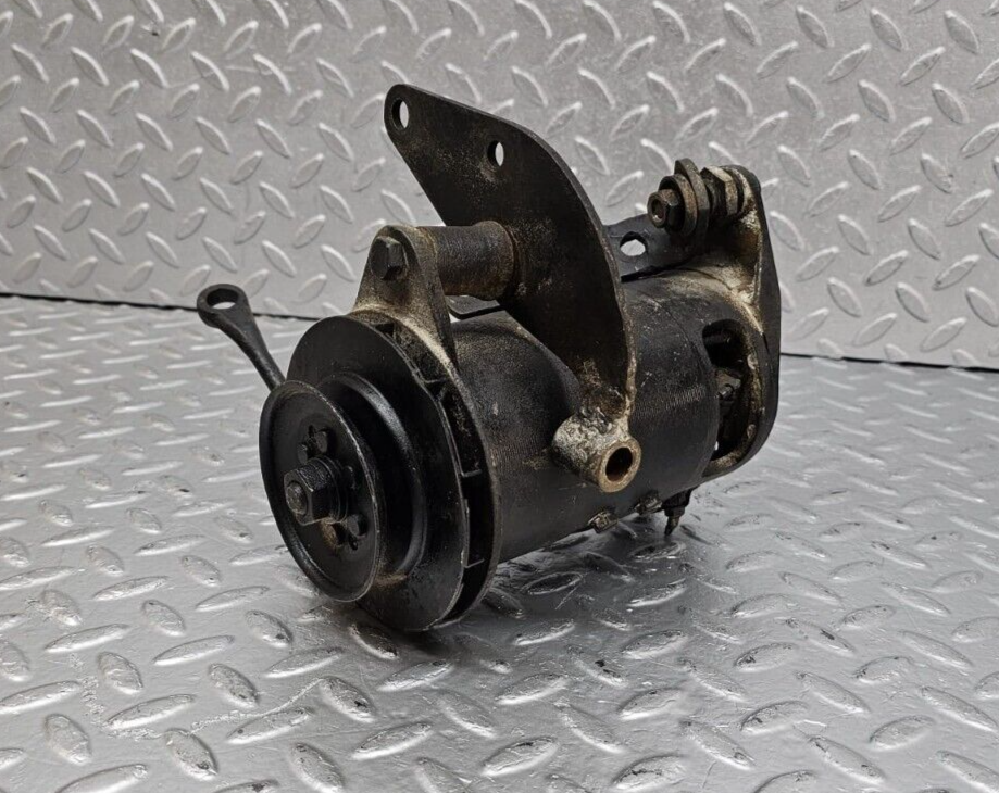 1479 Mercedes-Benz W120 PONTON Bosch Alternator 160/12/2500