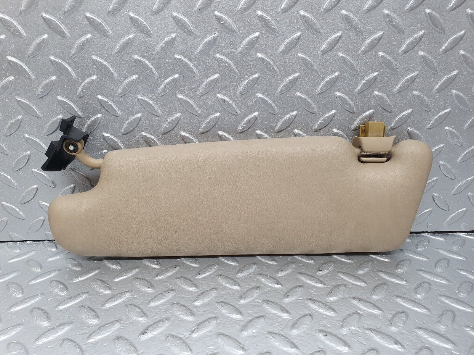 42230 Mercedes-Benz R129 320SL Coupe Sun Visor Right Side Beige