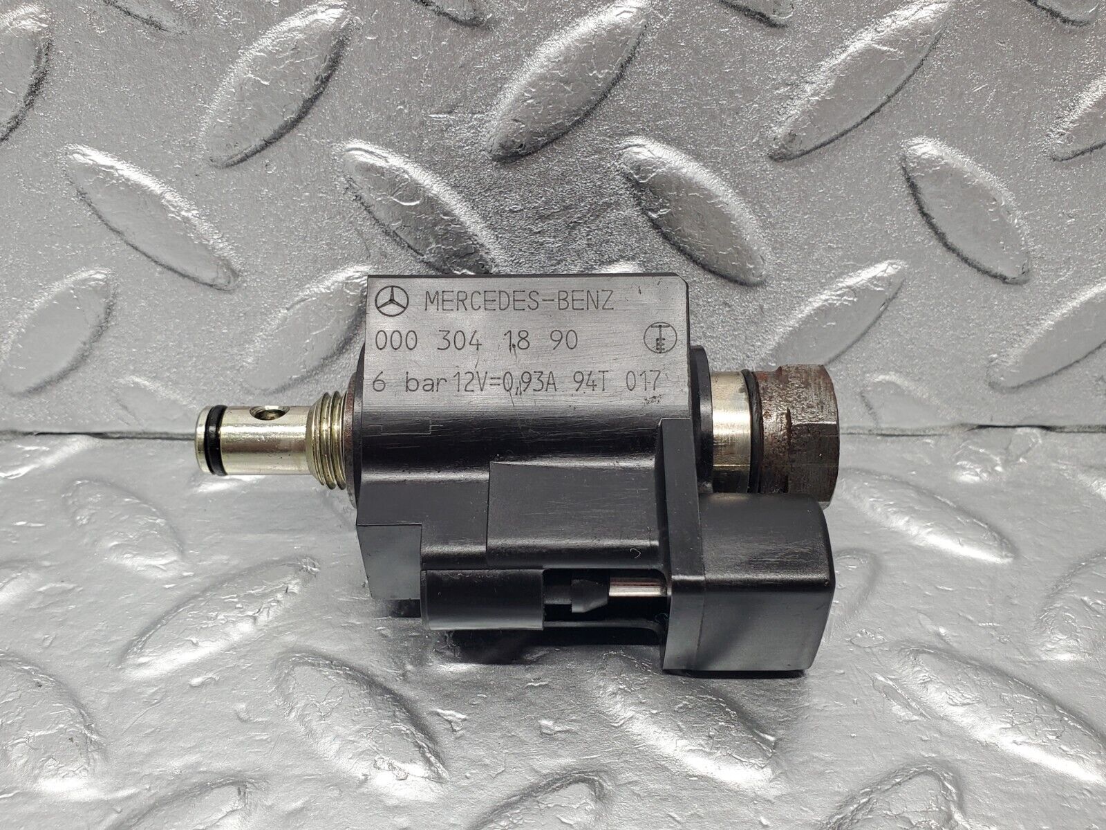 46303 Mercedes-Benz W124 280E Automatic Gearbox Solenoid Valve 722.433 0003041890