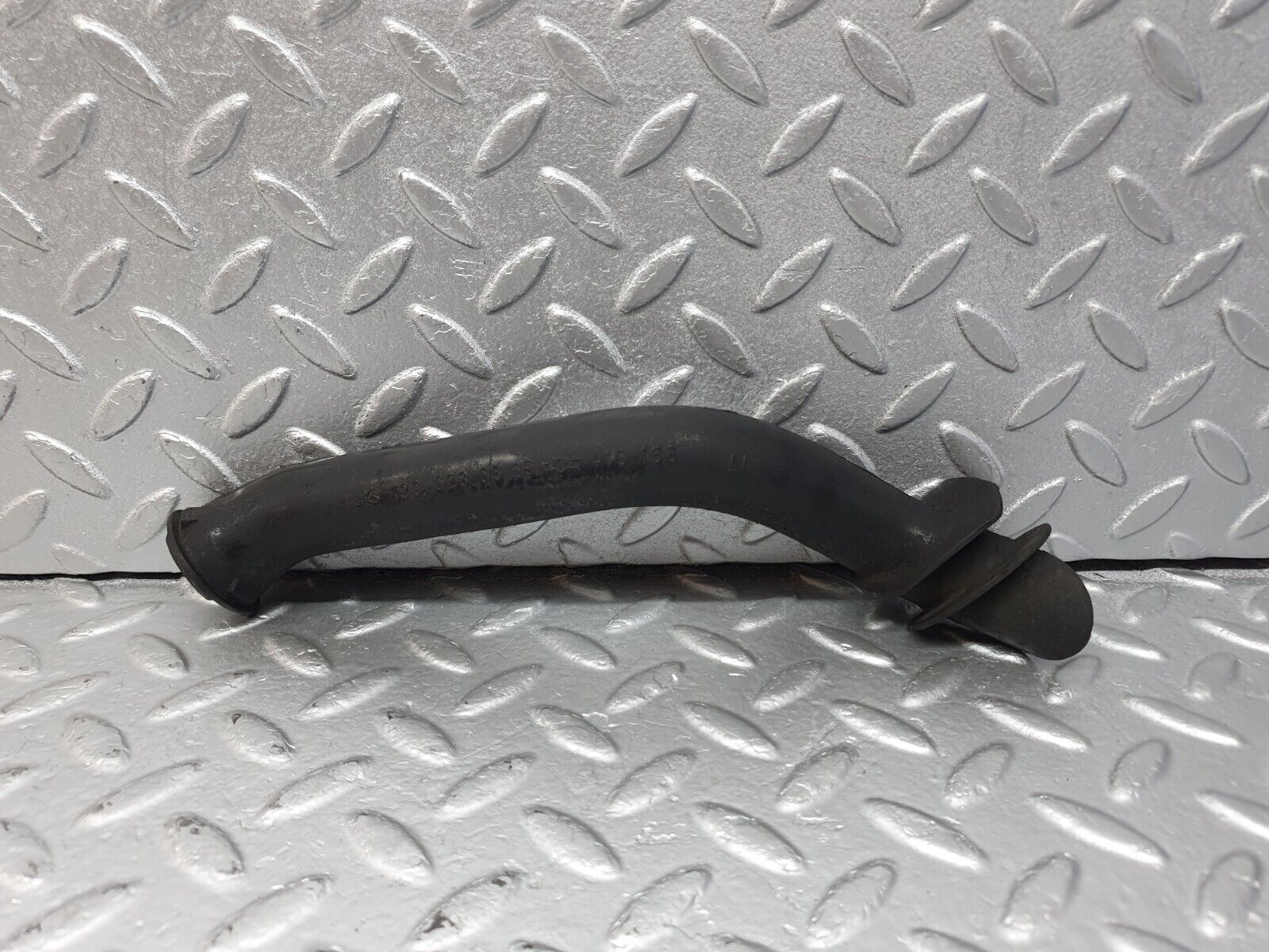 42522 Mercedes-Benz R129 320SL Coupe Water Drain Hose Pipe 1296280369