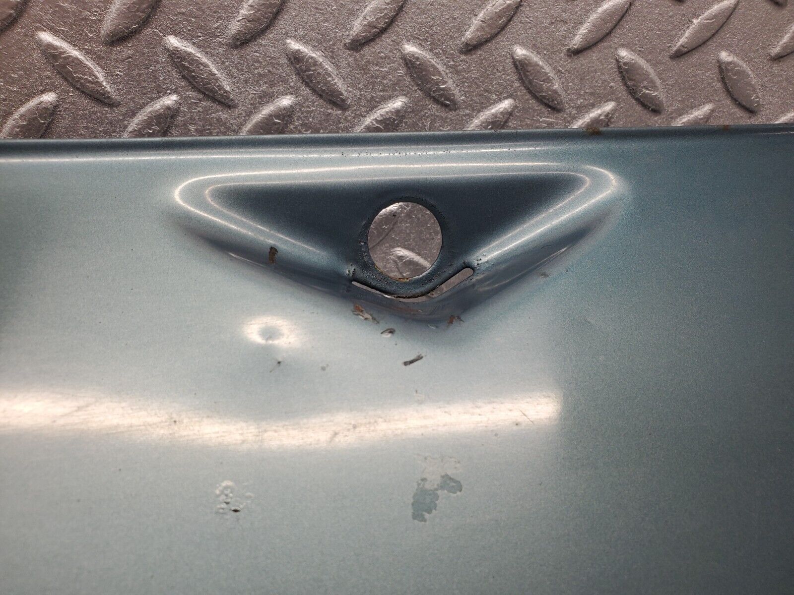 46500 Mercedes-Benz C123 280CE Coupe Wiper Motor Assembly Access Cover Panel