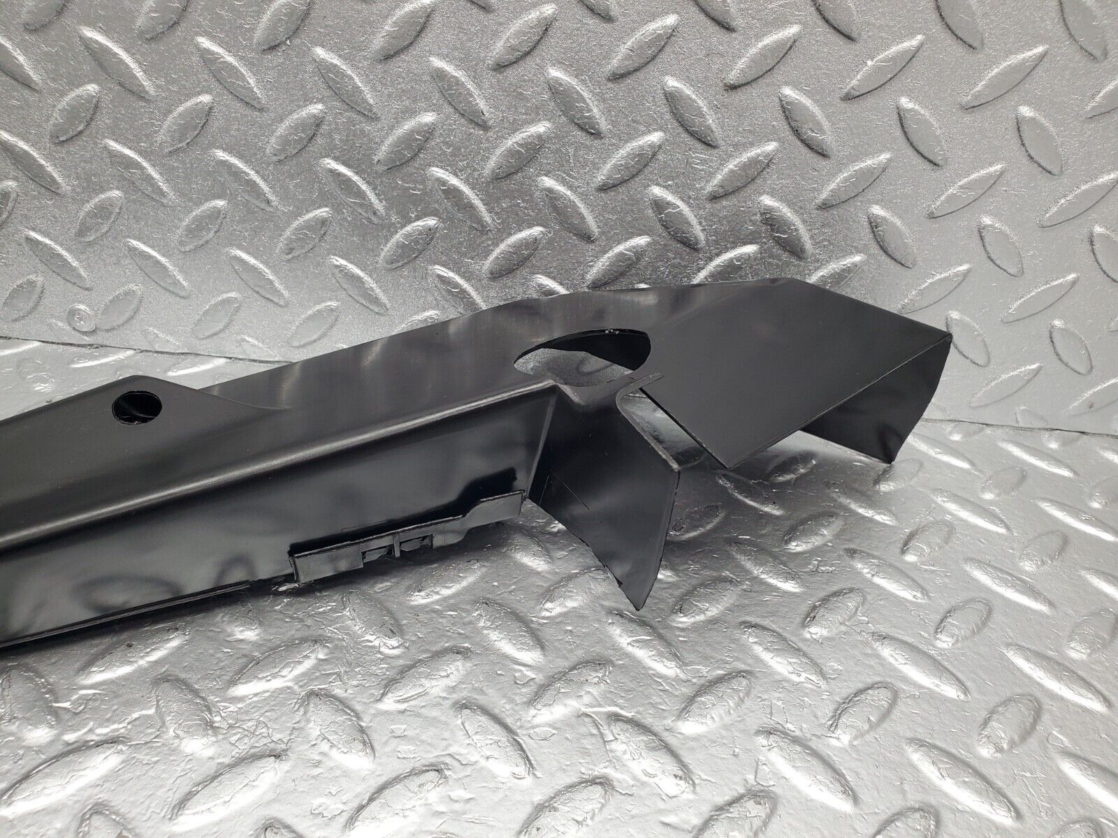 46895 Mercedes-Benz R129 320SL Coupe Rear Left Cable Channel 1298212136