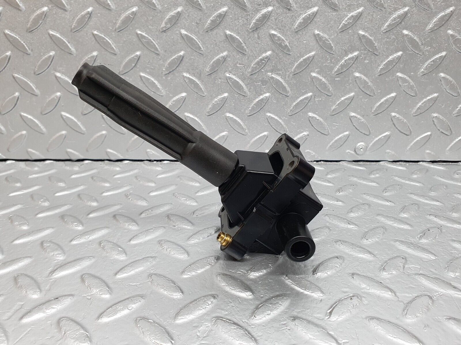 41916 Mercedes-Benz W202 C200 Ignition Coil 319089447