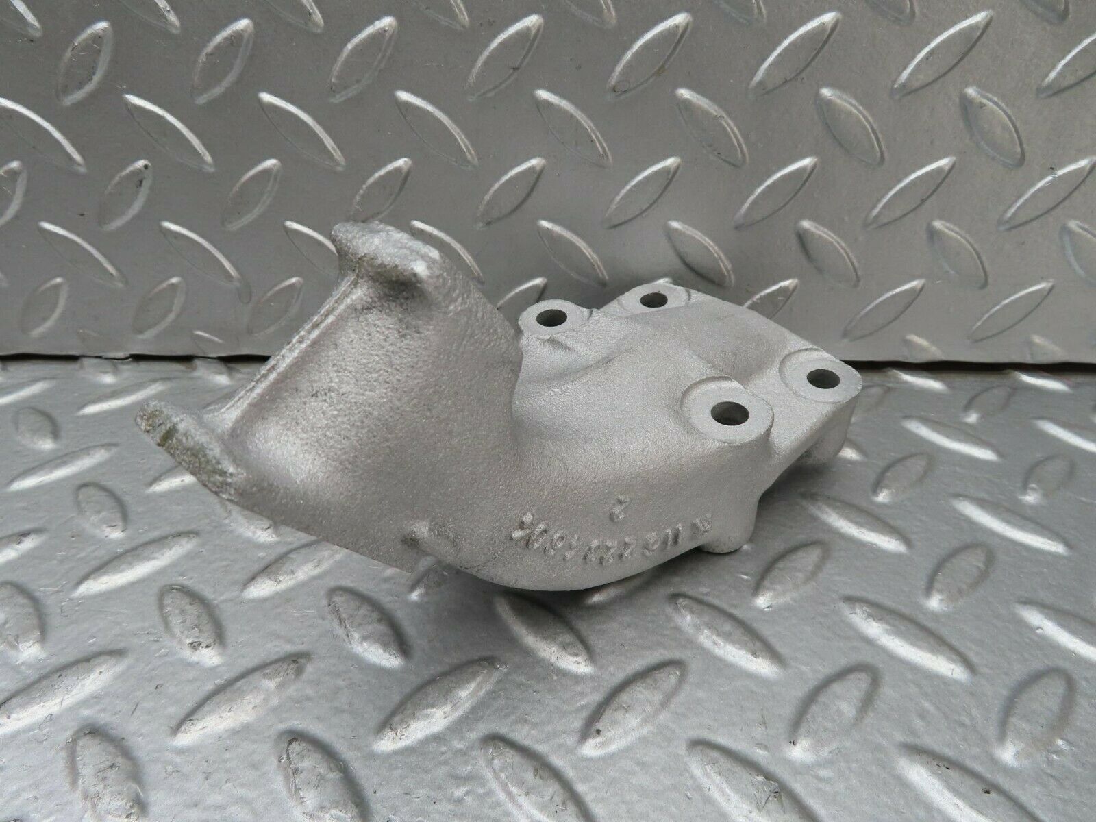 15660 Mercedes-Benz R107 450SL Engine Mount Bracket Right Side 116223460