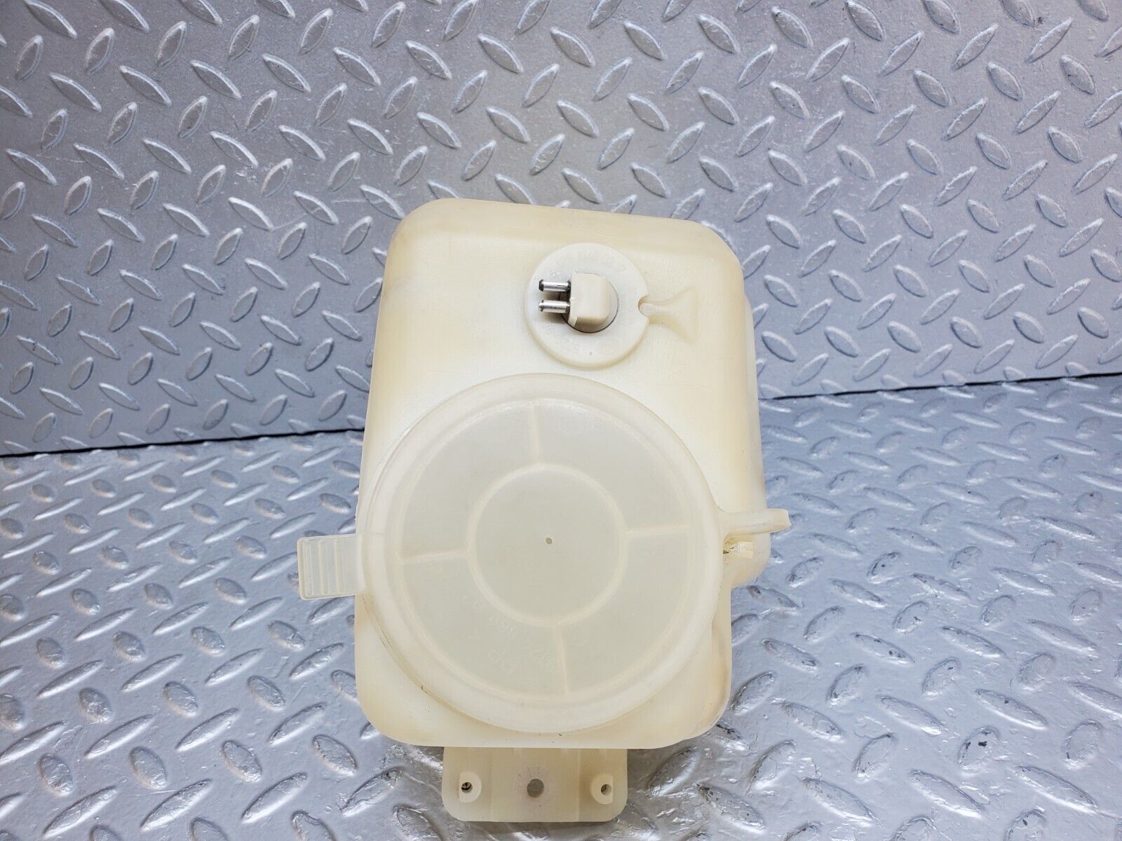 44769 Mercedes-Benz W124 220E Windscreen Washer Fluid Reservoir 1248691020 1248690272 1295400217