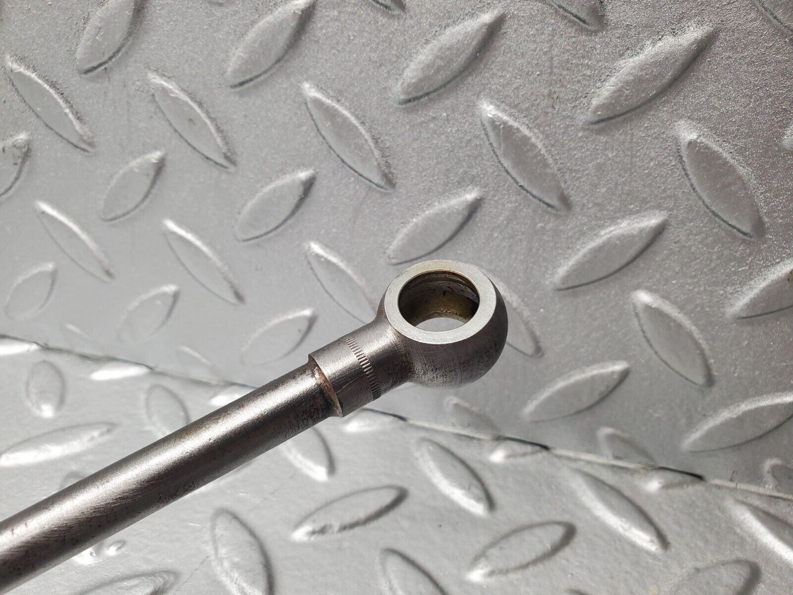 46729 Mercedes-Benz C123 280CE Coupe Automatic Gearbox Oil Hose Pipe