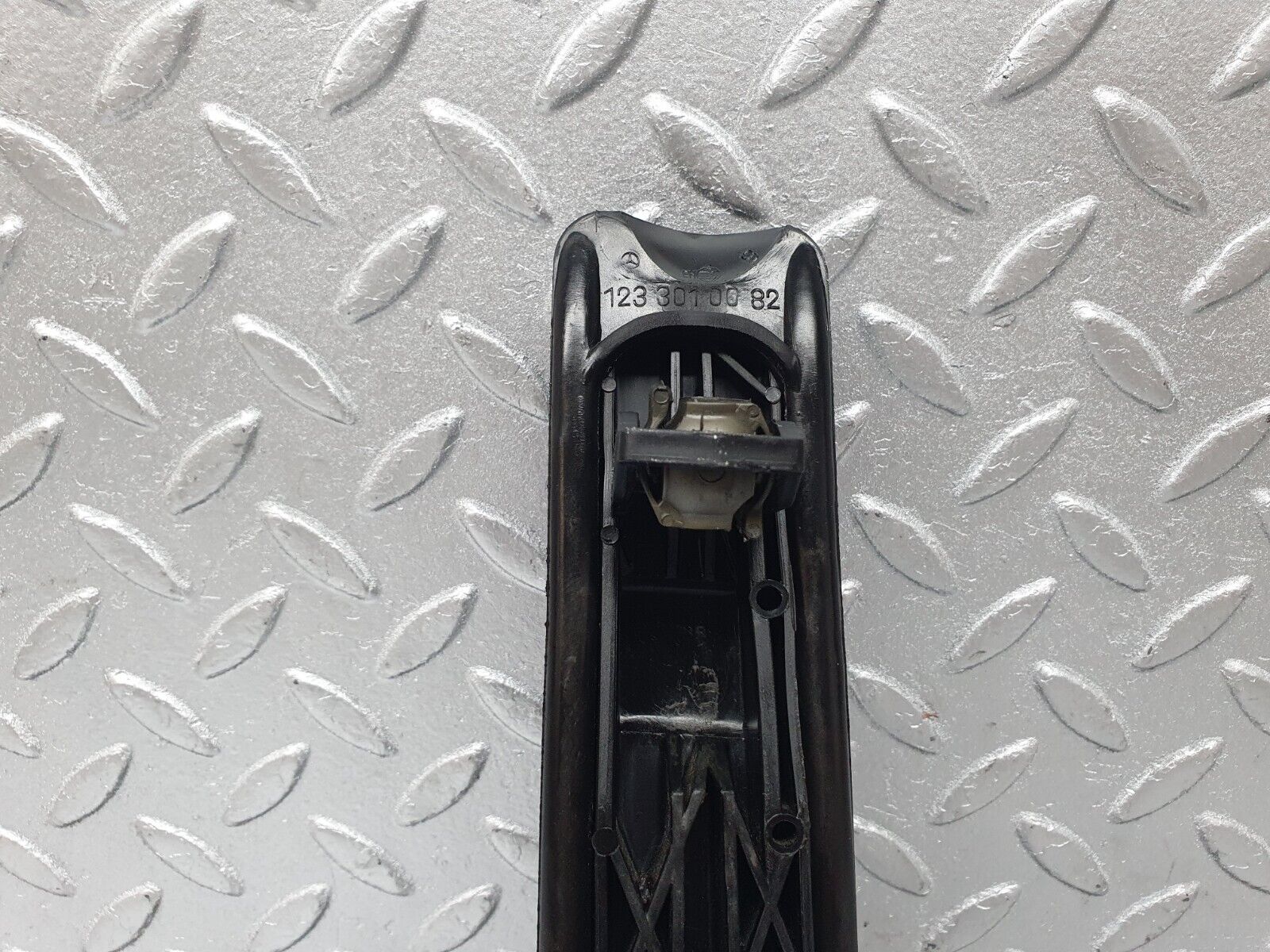 43912 Mercedes-Benz C123 230CE Coupe Accelerator Pedal With Rubber 1233010082