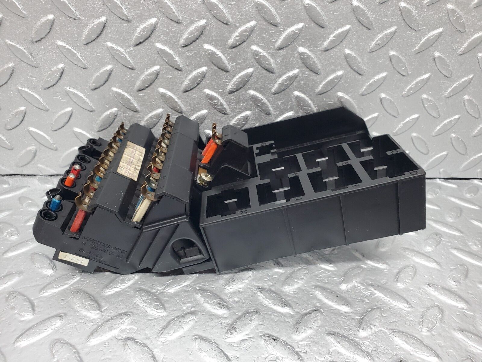 45836 Mercedes-Benz W126 420SE Fuse Box 1265454140 1265407206