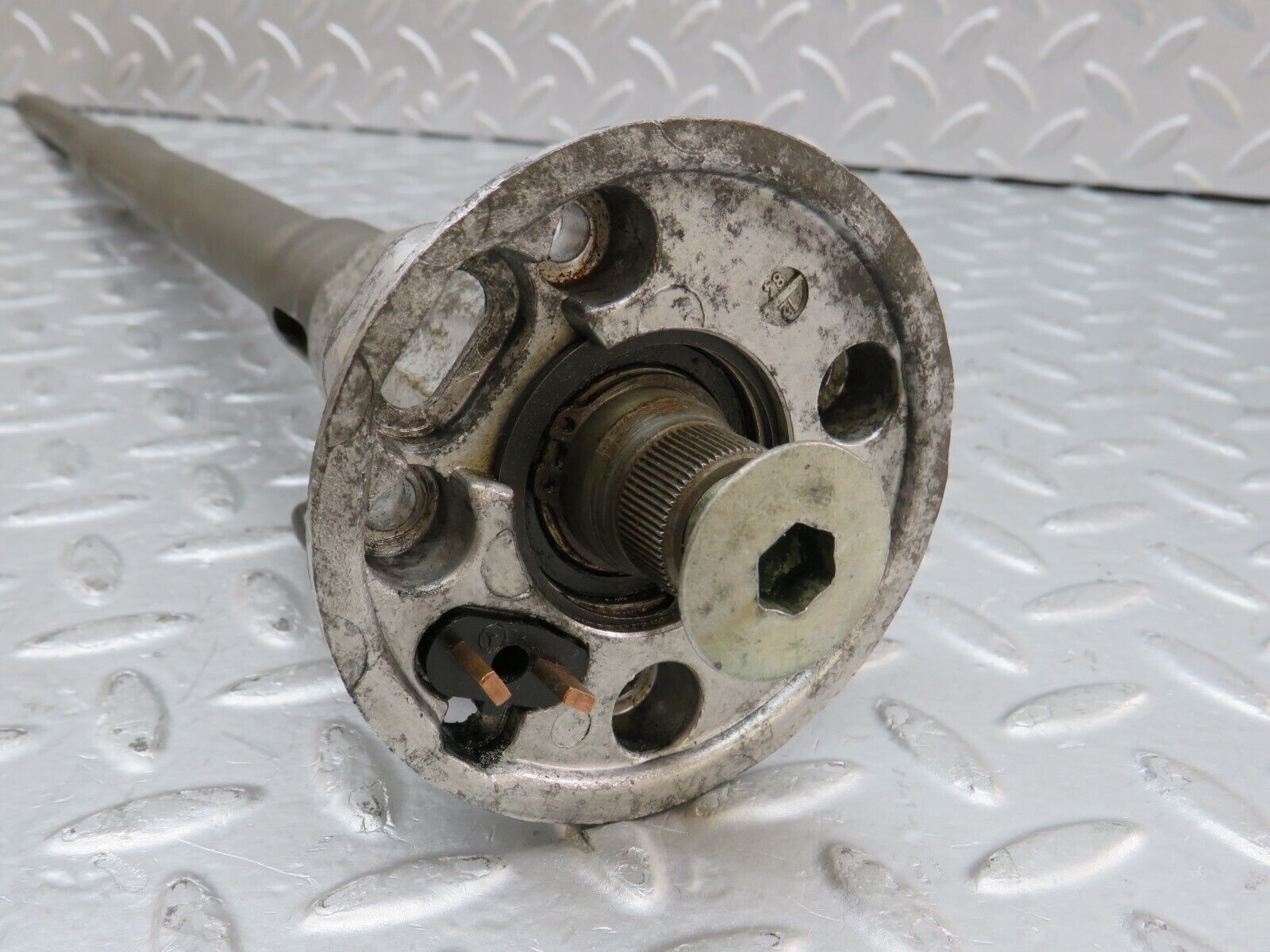 35560 Mercedes-Benz R107 280SL Steering Column Shaft 1154621835