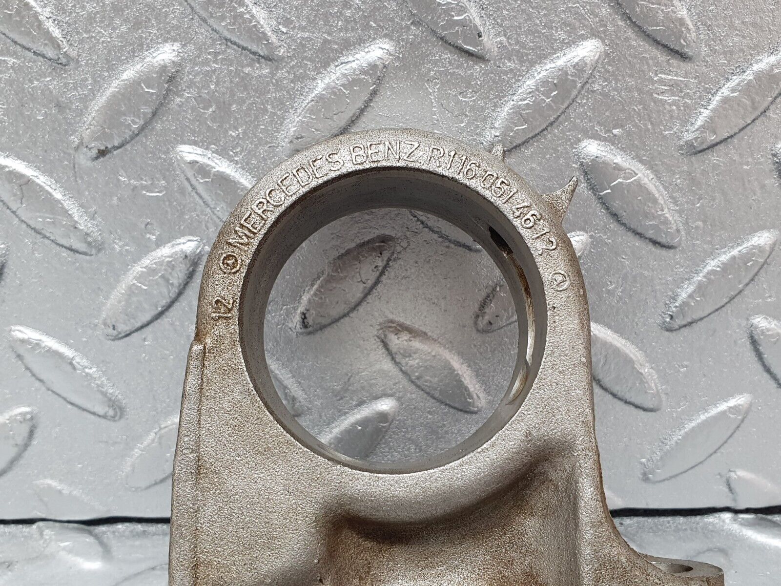 43803 Mercedes-Benz C126 380SEC Coupe Camshaft Tower Bearing 1160514612