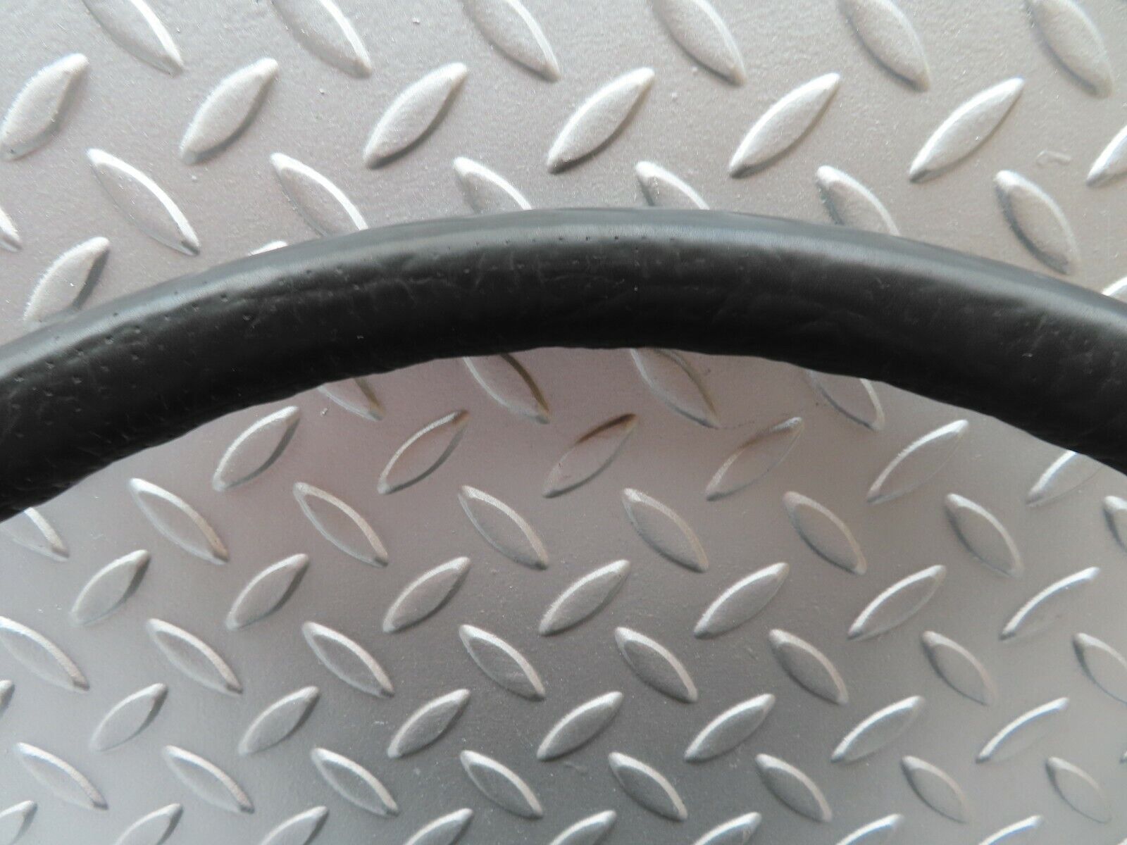 4400 Mercedes-Benz W123 230E Steering Wheel 1264640017