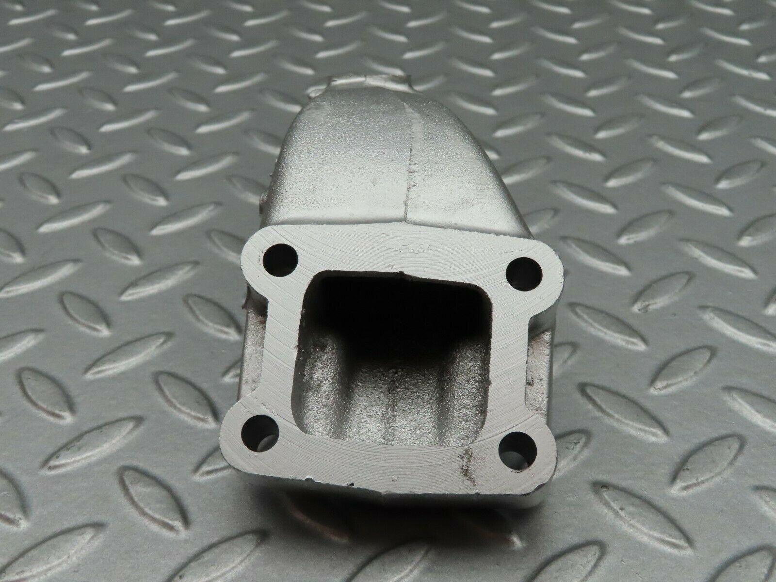 5112 Mercedes-Benz R107 350SL Engine Mount Bracket Right Side 1162234704