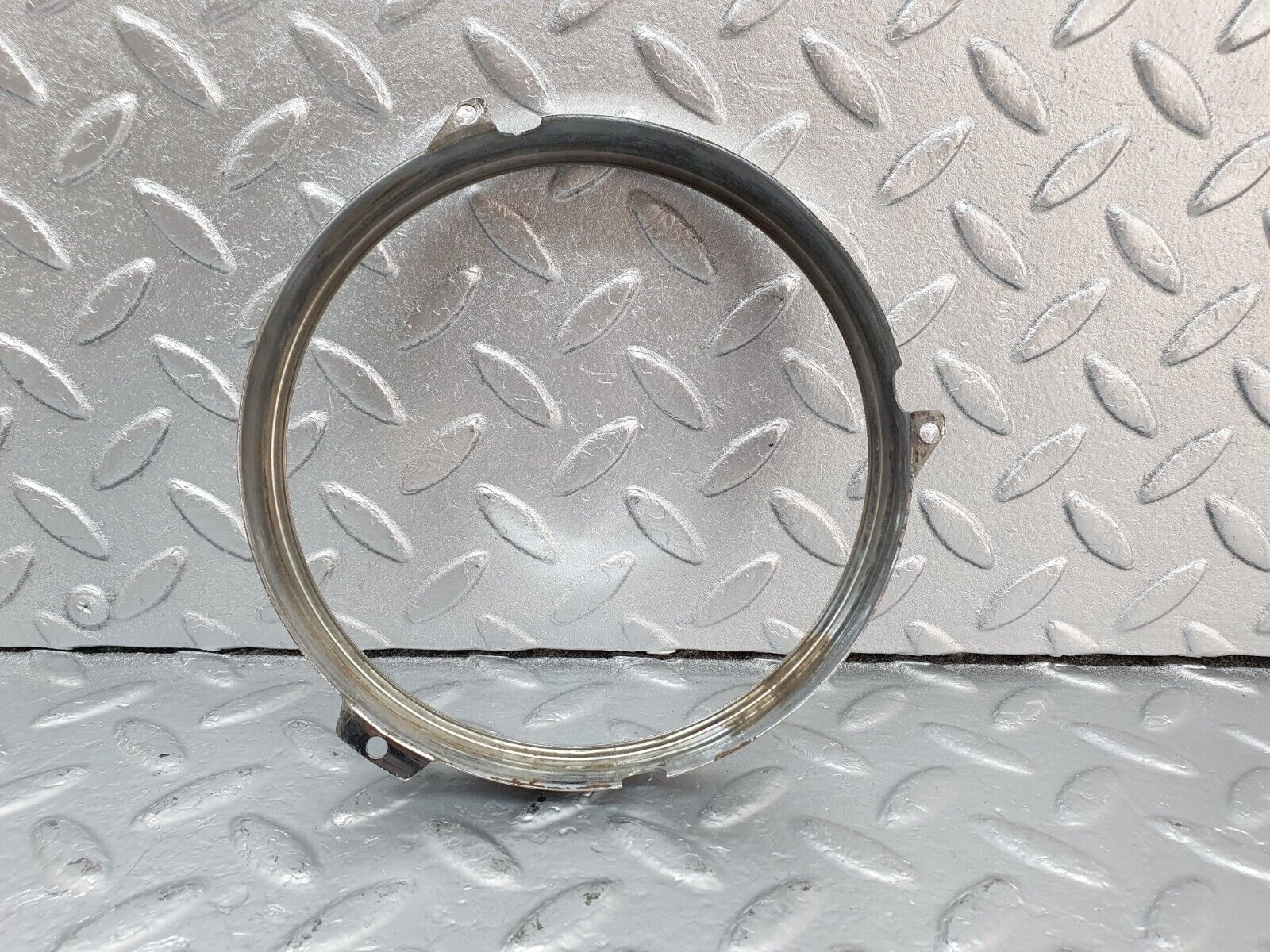 43275 Mercedes-Benz W108 280SE Headlight Chrome Frame