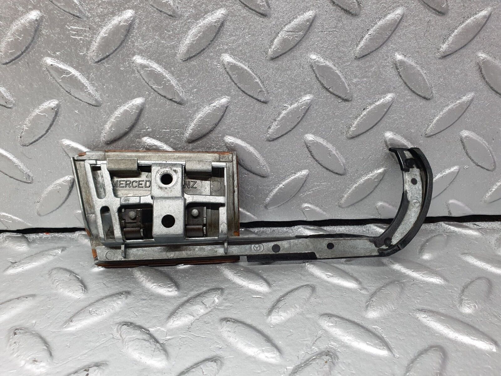 42514 Mercedes-Benz R129 320SL Coupe Door Handle Wood Trim Left Side