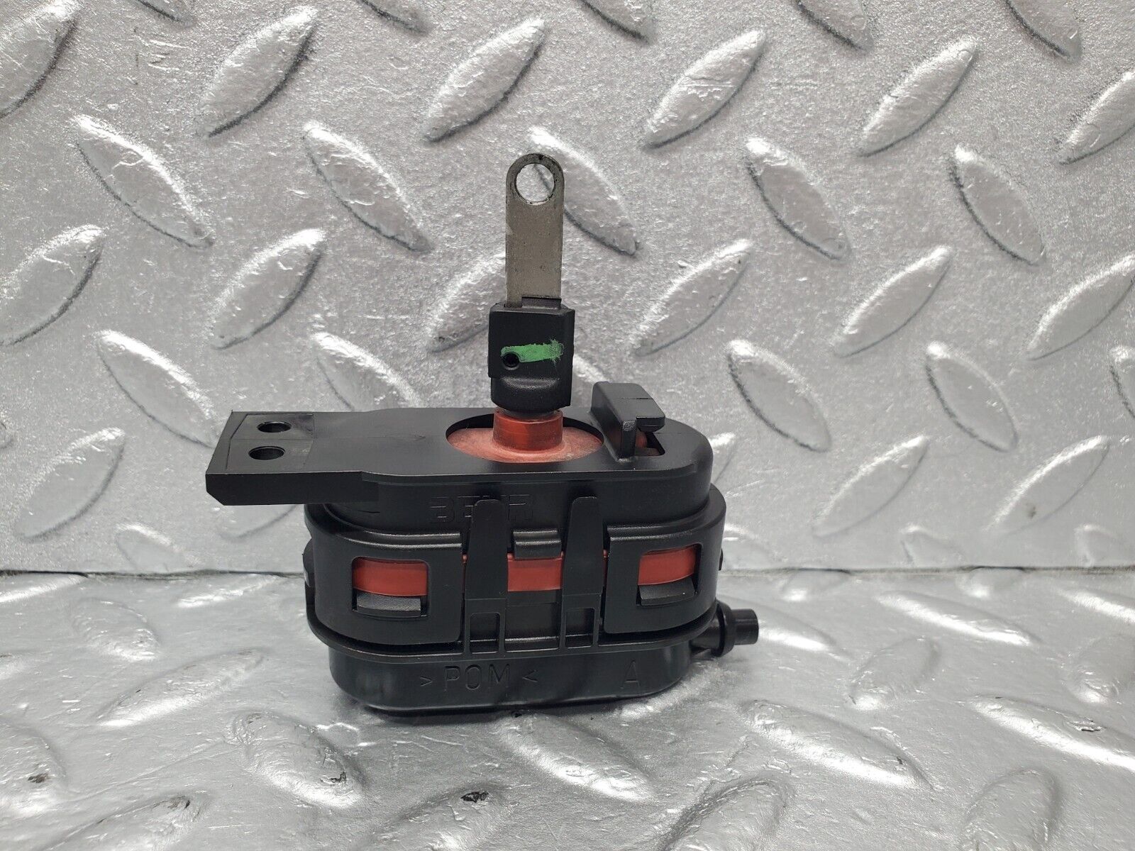 46998 Mercedes-Benz R129 320SL Coupe Heater Box Vacuum Actuator