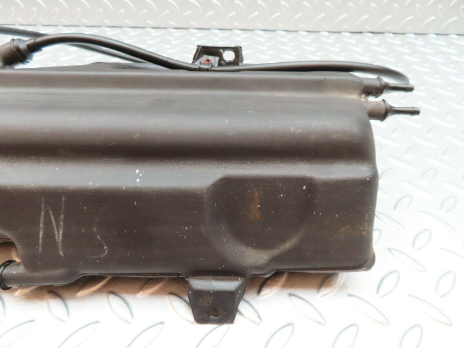 4981 Mercedes-Benz R107 350SL Expansion Tank