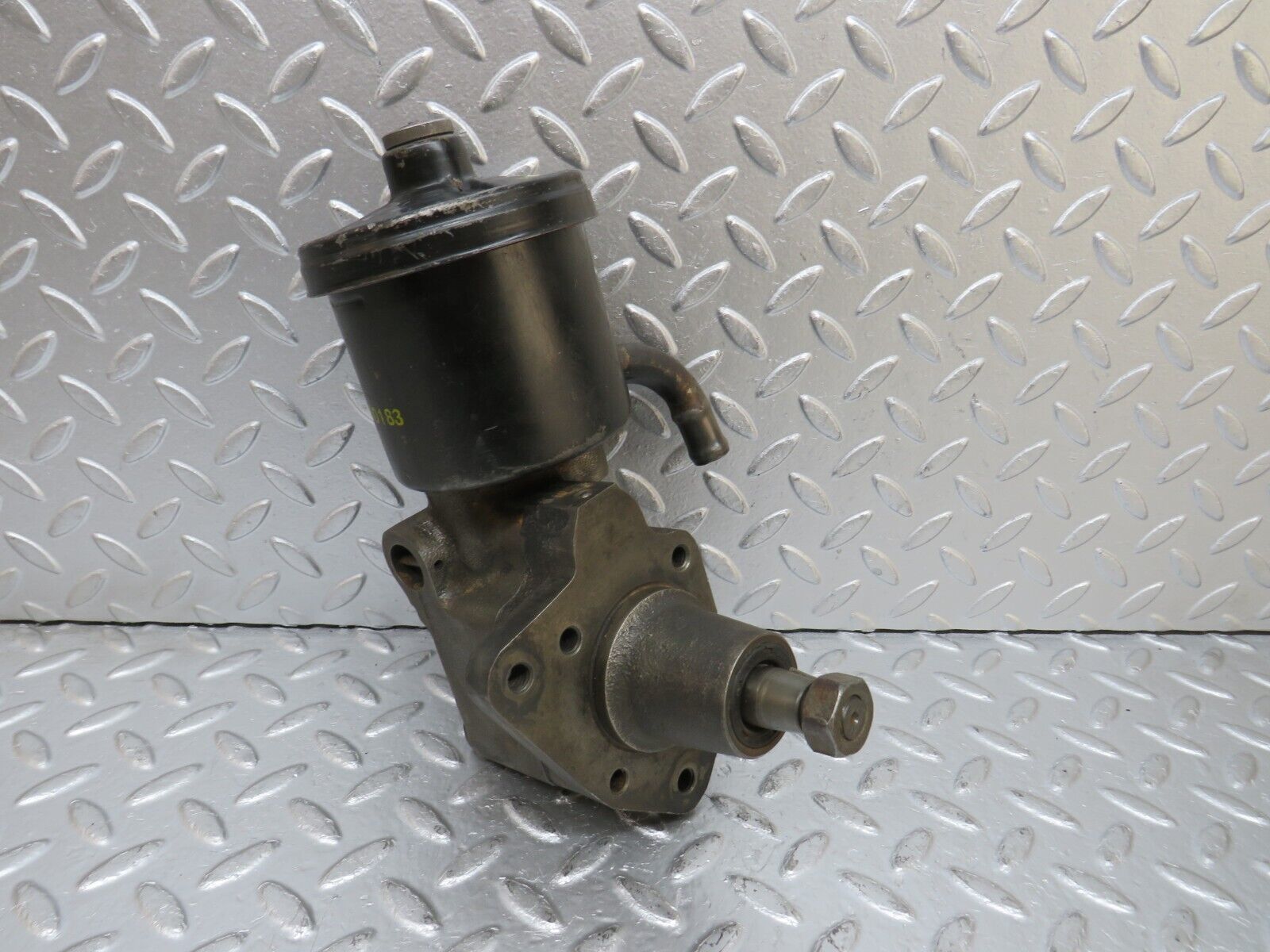 32812 Mercedes-Benz C107 R107 350 V8 Power Steering Pump 1164600183