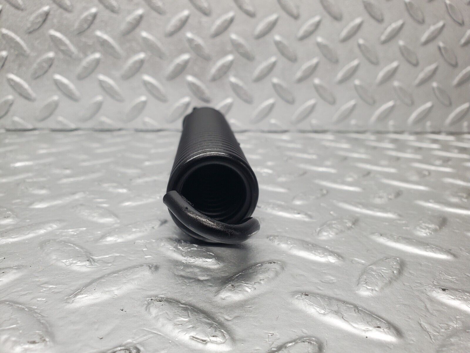 46643 Mercedes-Benz C123 280CE Coupe Bonnet Hinge Spring