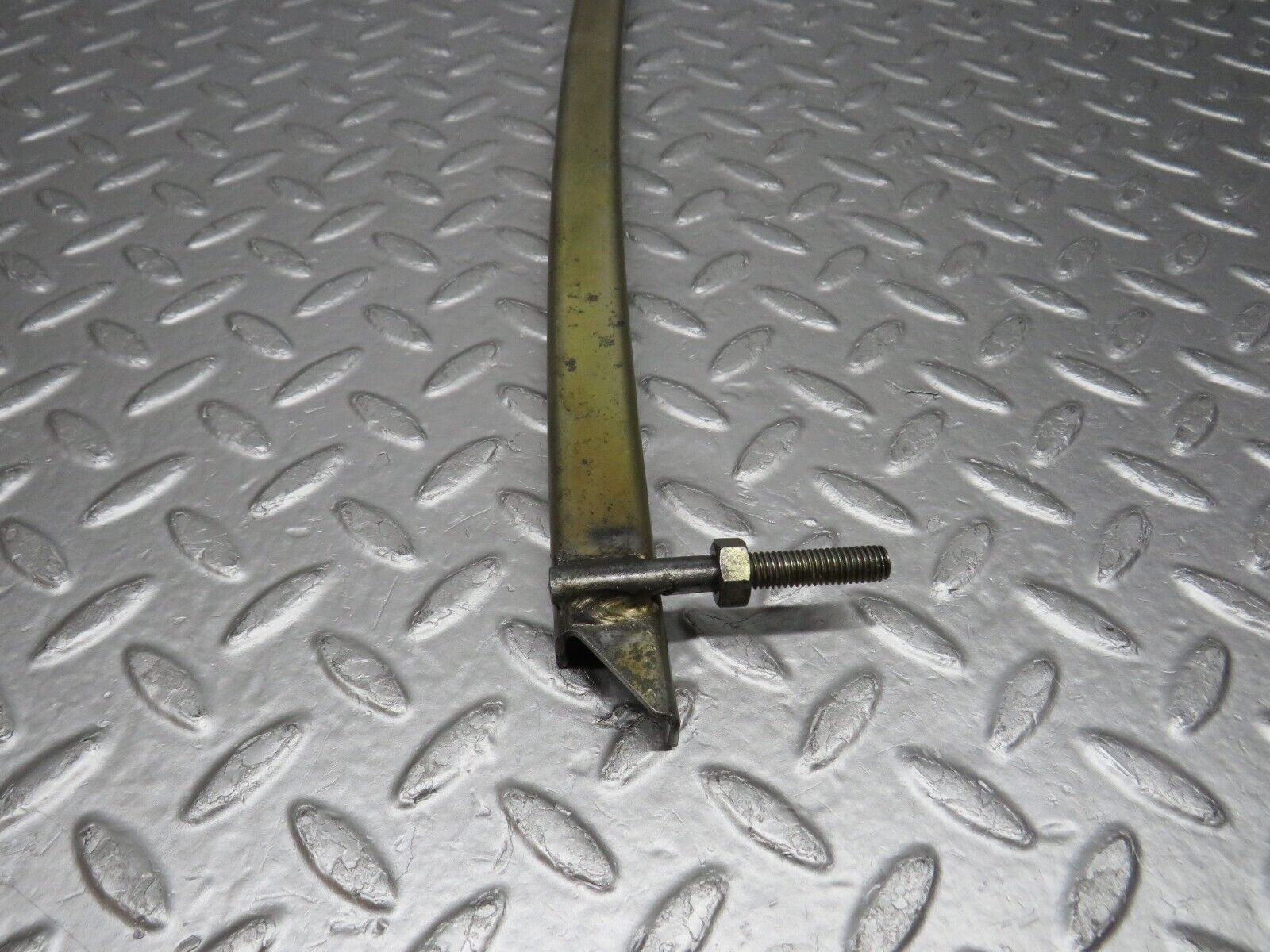 39138 Mercedes-Benz R107 500SL Front Right Door Window Channel