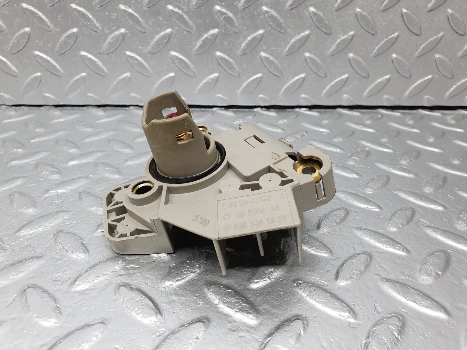 41846 Mercedes-Benz W202 C200 Crash Fuse Cable Connector 0005401869