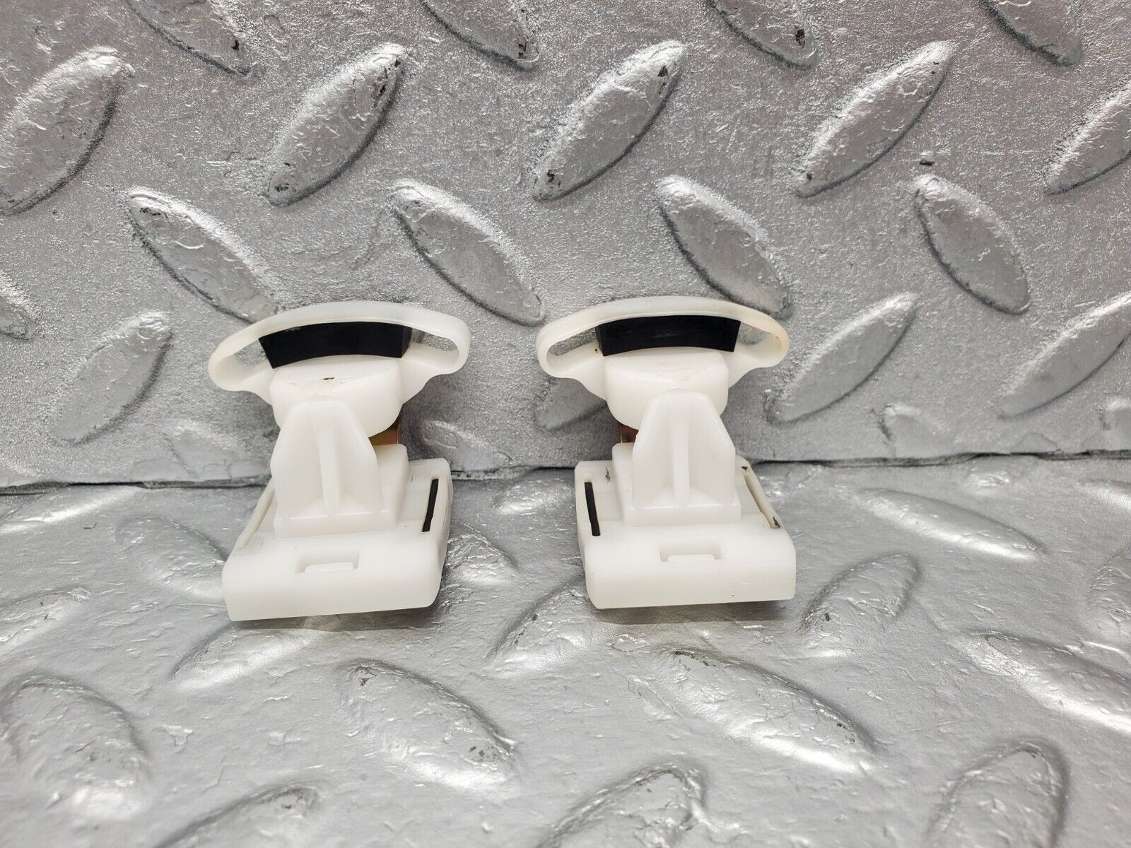 46256 Mercedes-Benz W124 280E Power Window Regulator Accessories 2X