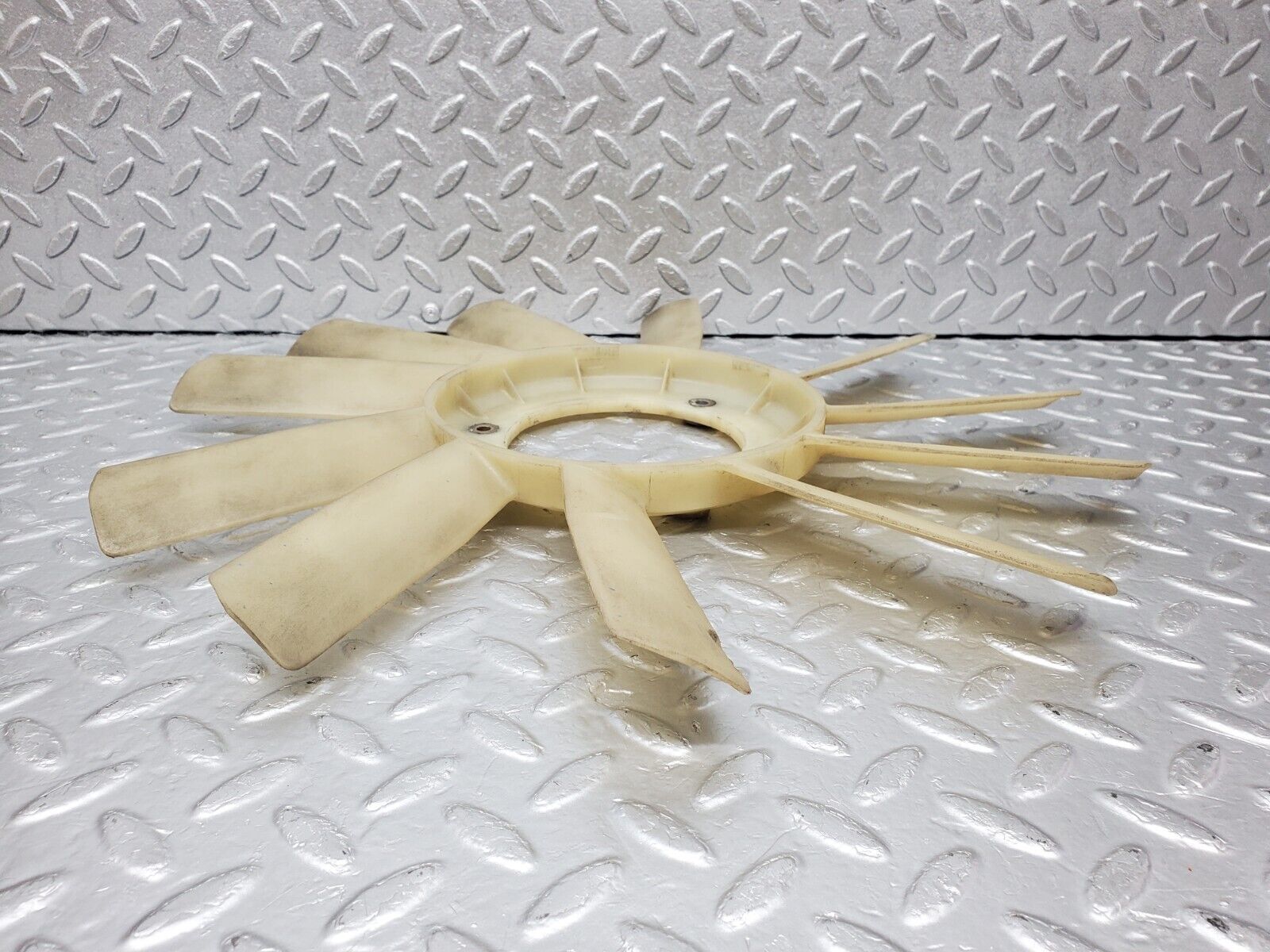 45470 Mercedes-Benz 280E M110.988 Engine Cooling Fan 1102050106