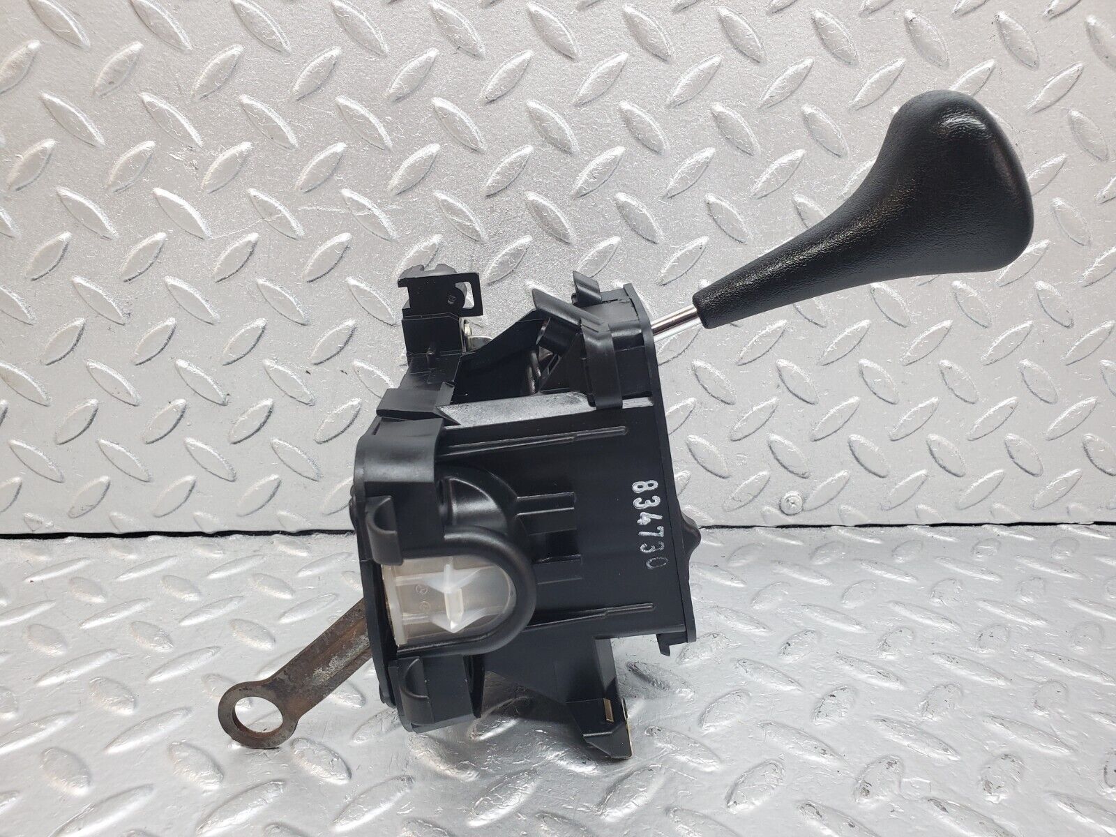 44784 Mercedes-Benz W124 220E Automatic Gear Selector 1292670637 2012670480