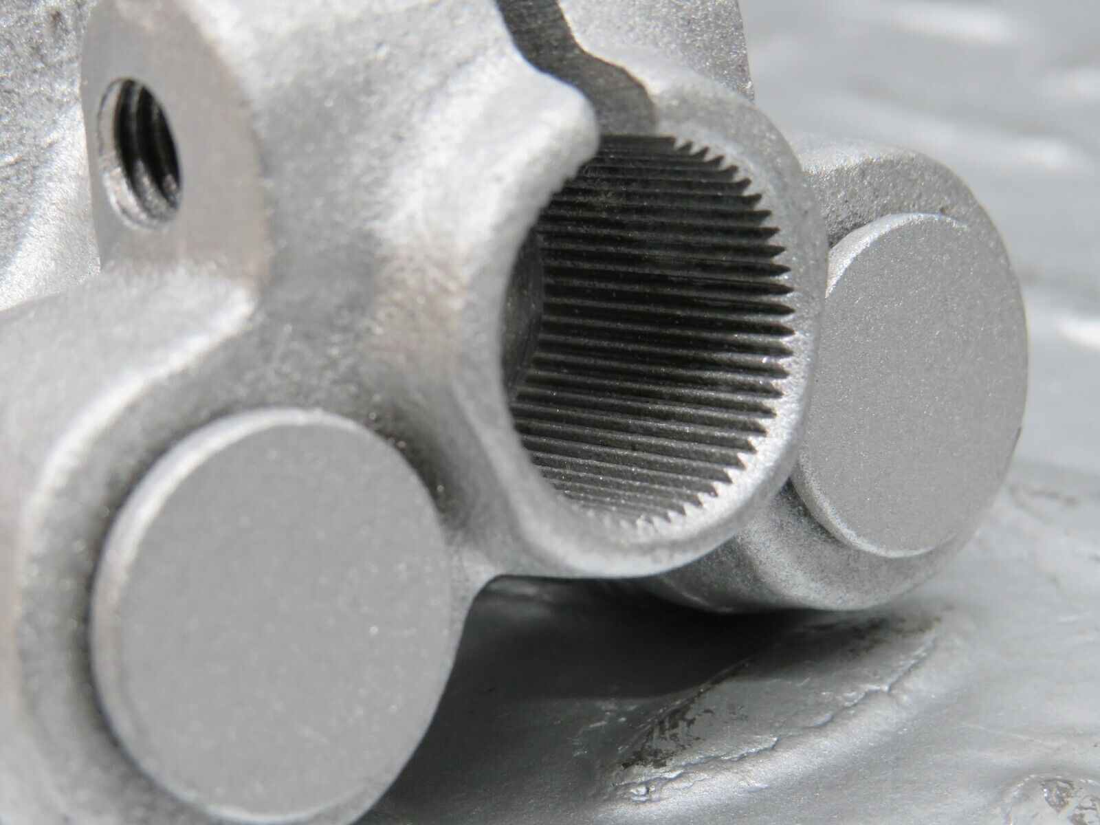 39257 Mercedes-Benz R107 500SL Steering Column Lower Shaft Connector