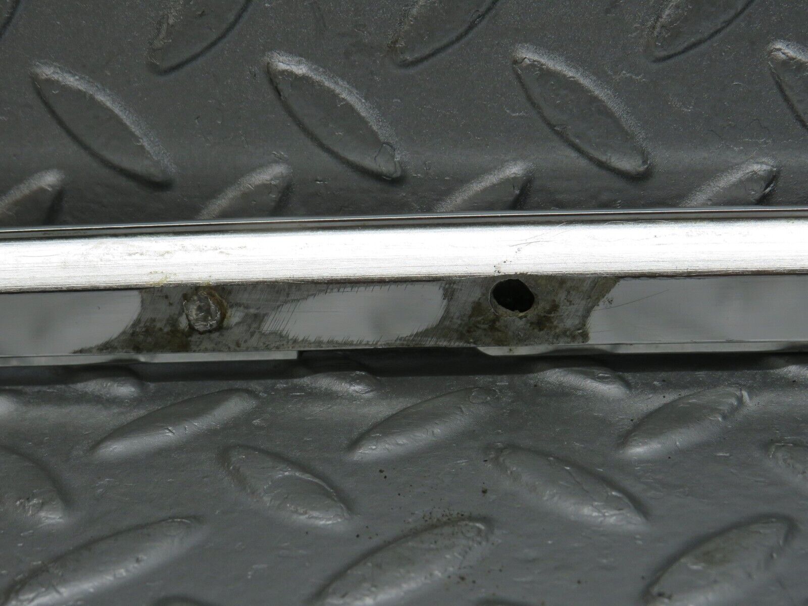 39853 Mercedes-Benz R107 350SL Hardtop Roof Chrome Right Side