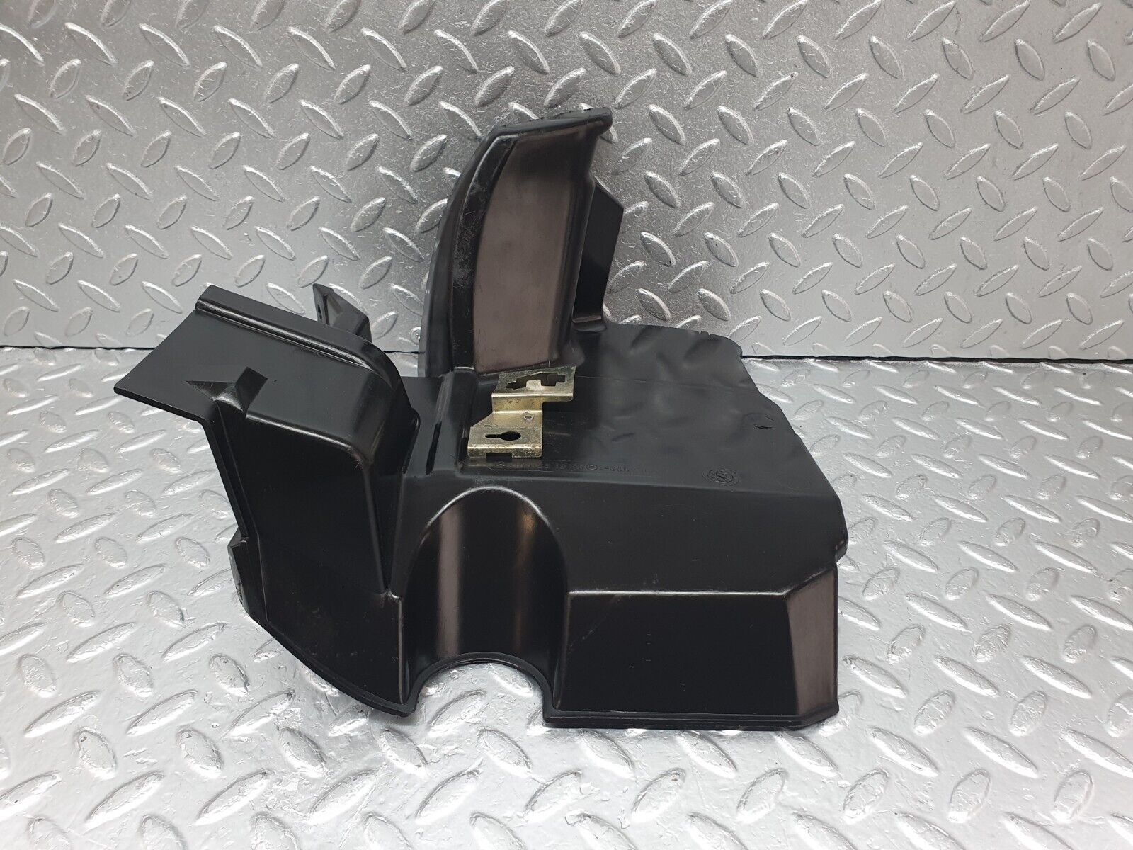 42727 Mercedes-Benz W201 190 2.0L Bulkhead Panel Left 2016281055